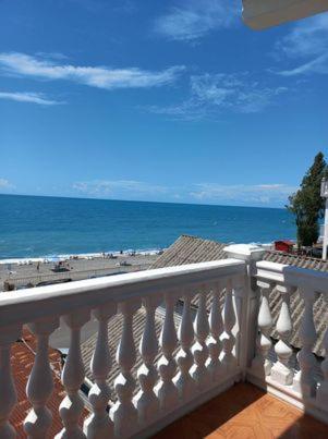 Hotel Lika Batumi Exterior photo